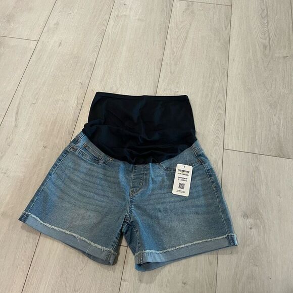 Signature Levi Strauss maternity 5 shorts size m - Picture 1 of 8